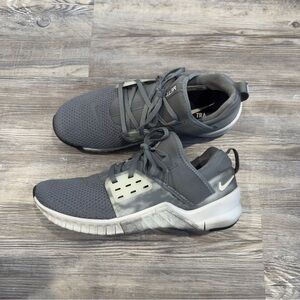 Nike Free Metcon 2 Men’s Training Shoes Gray Size 9